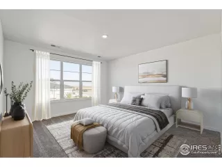 Photo #5: 1022982 Listing 