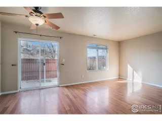 Photo #4: 1023021 Listing