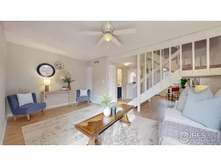 Photo #4: 1023035 Listing