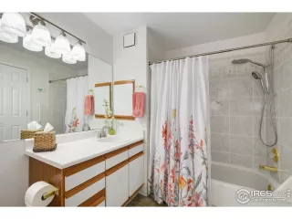 Photo #6: 1023295 Listing 