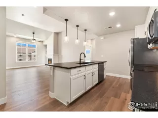 Photo #1: 1023309 Listing 