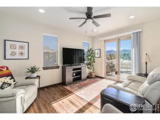 Photo #5: 1023334 Listing