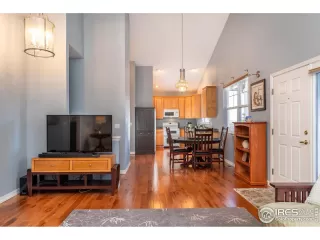 Photo #6: 1023344 Listing