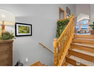 Photo #5: 1023356 Listing