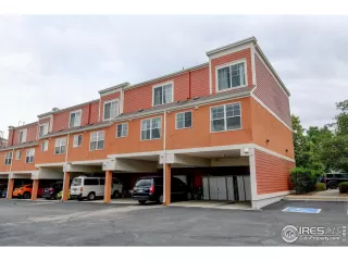 Photo #3: 1023378 Listing