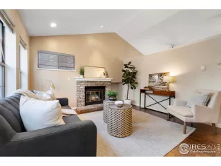 Photo #2: 1023401 Listing