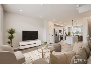 Photo #2: 1023661 Listing 