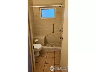 Photo #5: 1023732 Listing