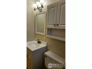 Photo #6: 1023732 Listing