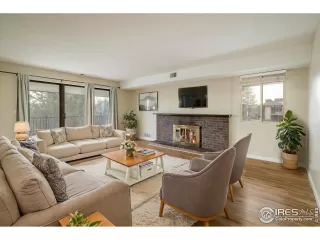 Photo #3: 1023792 Listing