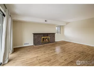 Photo #6: 1023792 Listing