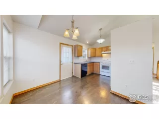 Photo #6: 1023824 Listing