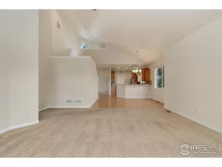 Photo #3: 1023849 Listing