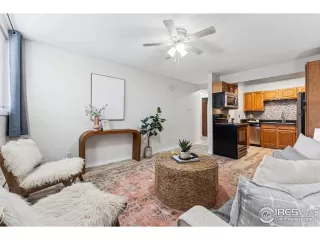 Photo #6: 1023892 Listing 