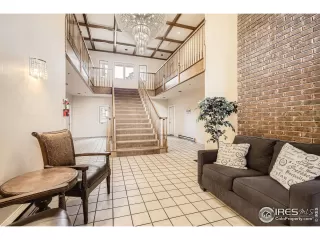 Photo #5: 1023896 Listing