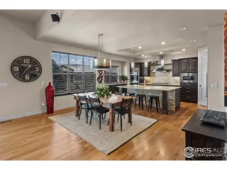 Photo #1: 1023905 Listing