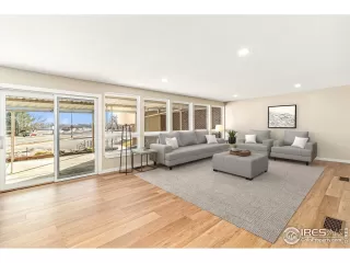 Photo #4: 1023912 Listing 