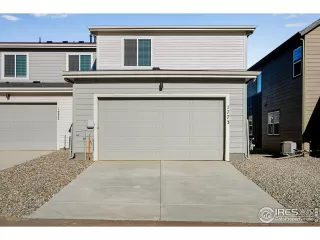 Photo #4: 1023939 Listing