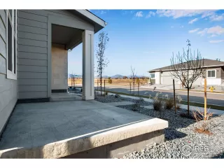 Photo #6: 1023939 Listing