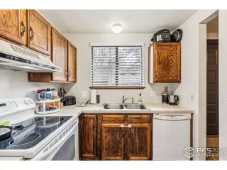 Photo #6: 1024113 Listing