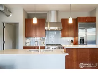 Photo #2: 1024221 Listing 