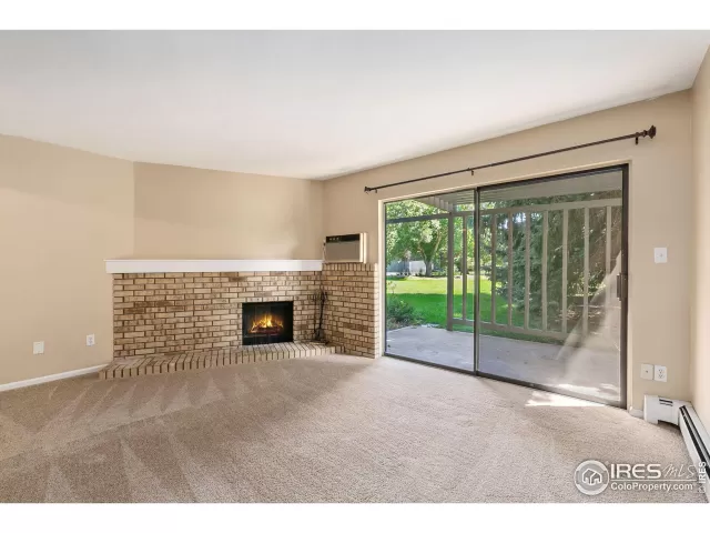 MLS: 1024229 Condo For Sale