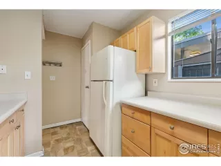 Photo #3: 1024229 Listing