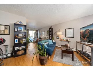 Photo #2: 1024263 Listing