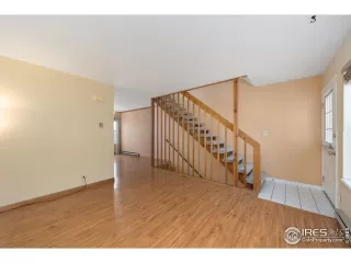 Photo #6: 1024295 Listing