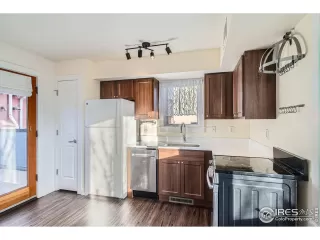 Photo #5: 1024467 Listing 