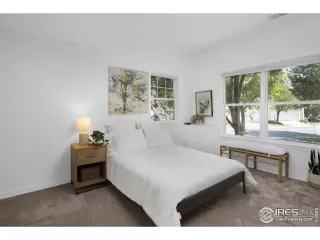 Photo #5: 1024475 Listing
