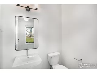 Photo #4: 1024499 Listing