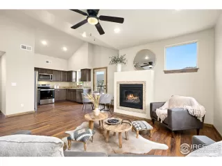 Photo #4: 1024507 Listing 