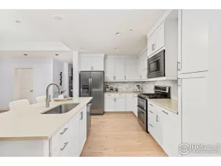 Photo #2: 1024514 Listing