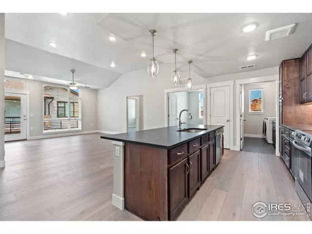 MLS: 1024576 Condo For Sale