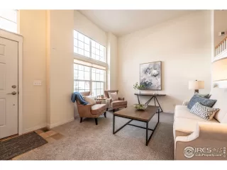 Photo #5: 1024587 Listing