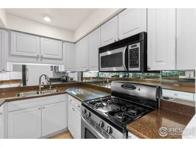 MLS: 1024593 Condo For Sale