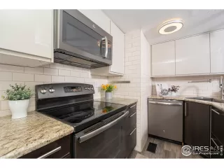 Photo #2: 1024693 Listing 