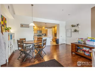 Photo #4: 1024719 Listing