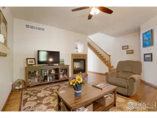 Photo #4: 1024741 Listing