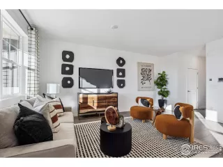 Photo #3: 1024758 Listing