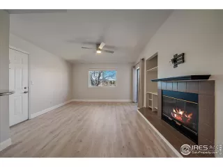 Photo #5: 1024815 Listing