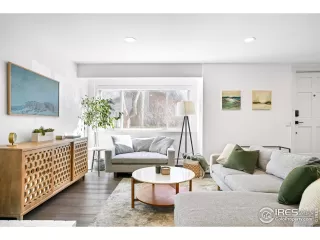 Photo #2: 1024986 Listing