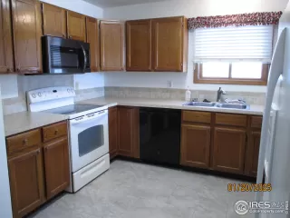 Photo #3: 1025151 Listing