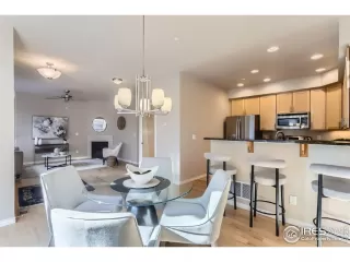 Photo #1: 1025346 Listing