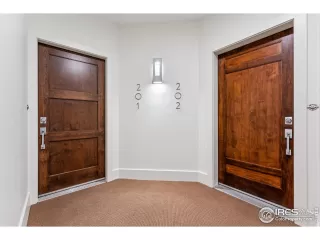 Photo #2: 1025426 Listing