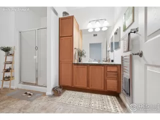 Photo #4: 1025535 Listing 