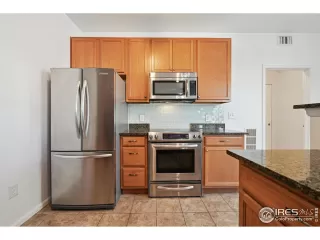 Photo #6: 1025535 Listing 