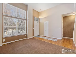 Photo #1: 1025578 Listing