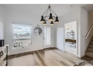 Photo #5: 1025703 Listing 